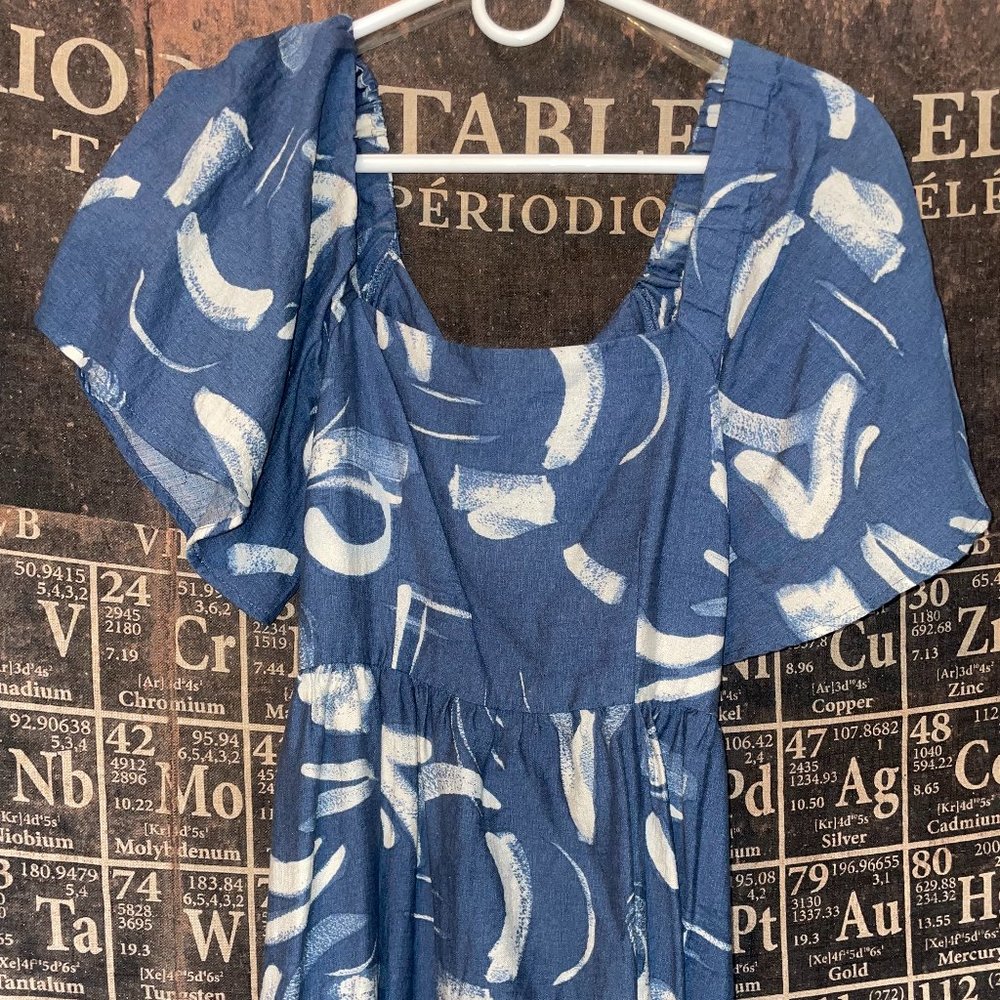 A NEW DAY BACKLESS DRESS SIZE XS BLUE AND WHITE - Picture 4 of 5